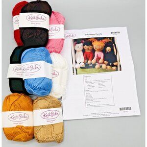 Knit Picks Gurumi Family Amigurumi Kit Cat Dog Boy Girl Pattern 8 Skeins Yarn